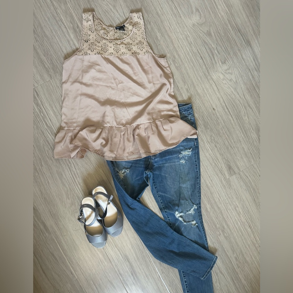 Tan/Taupe Sleeveless Top